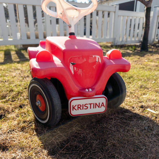 Registreringsskylt Bobby Car i bruk